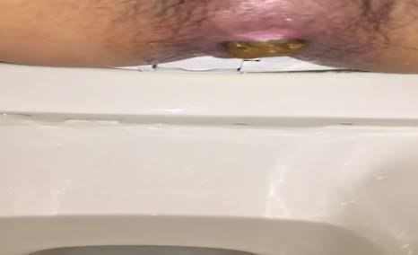 Shitting in fitness center
